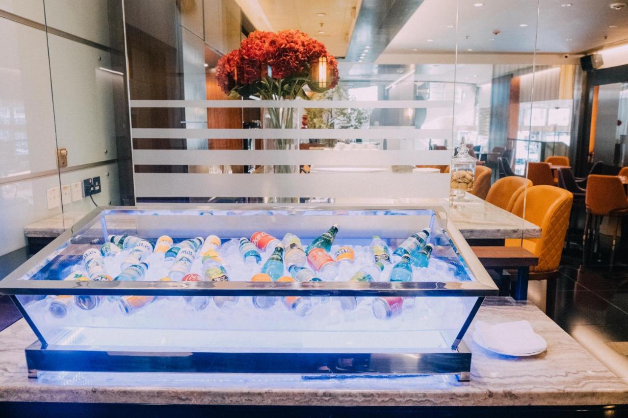 The Empire Hotel Kowloon - Tsim Sha Tsui Хонконг Екстериор снимка