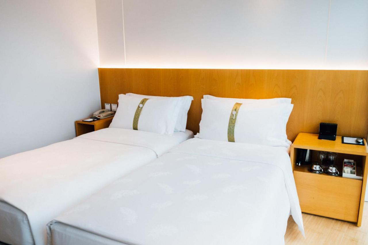 The Empire Hotel Kowloon - Tsim Sha Tsui Хонконг Екстериор снимка