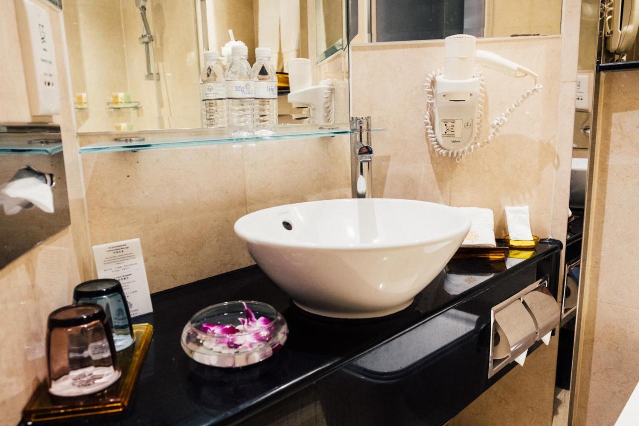 The Empire Hotel Kowloon - Tsim Sha Tsui Хонконг Екстериор снимка