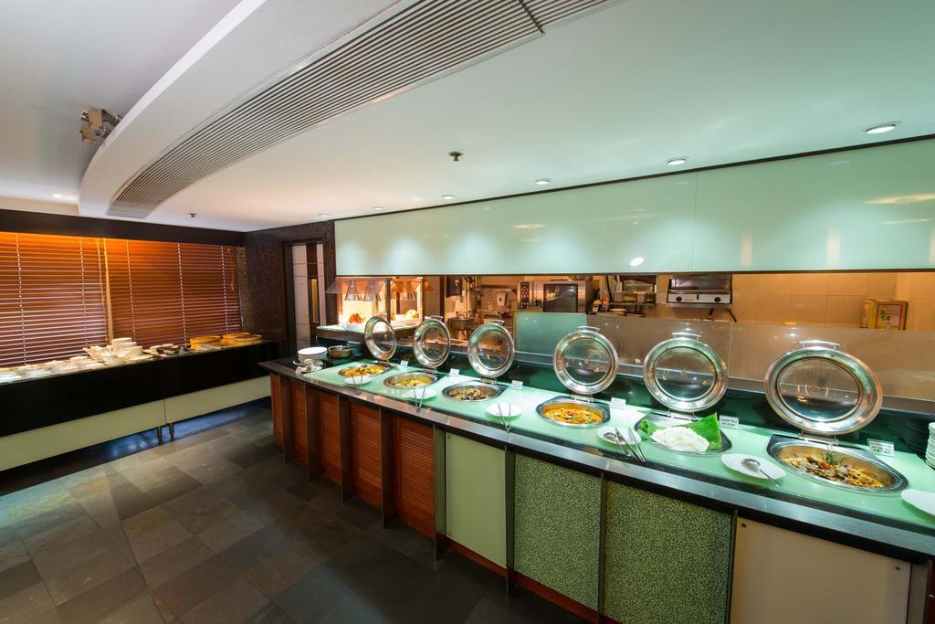 The Empire Hotel Kowloon - Tsim Sha Tsui Хонконг Екстериор снимка